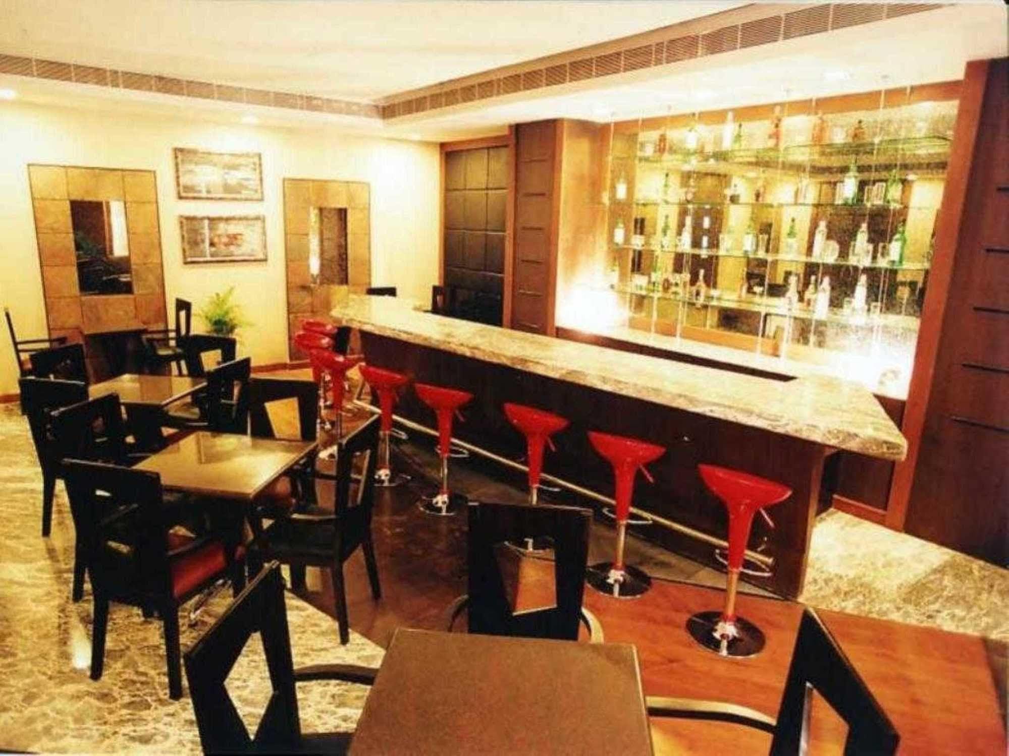 Regenta Central Deccan Chennai, Royapettah Экстерьер фото