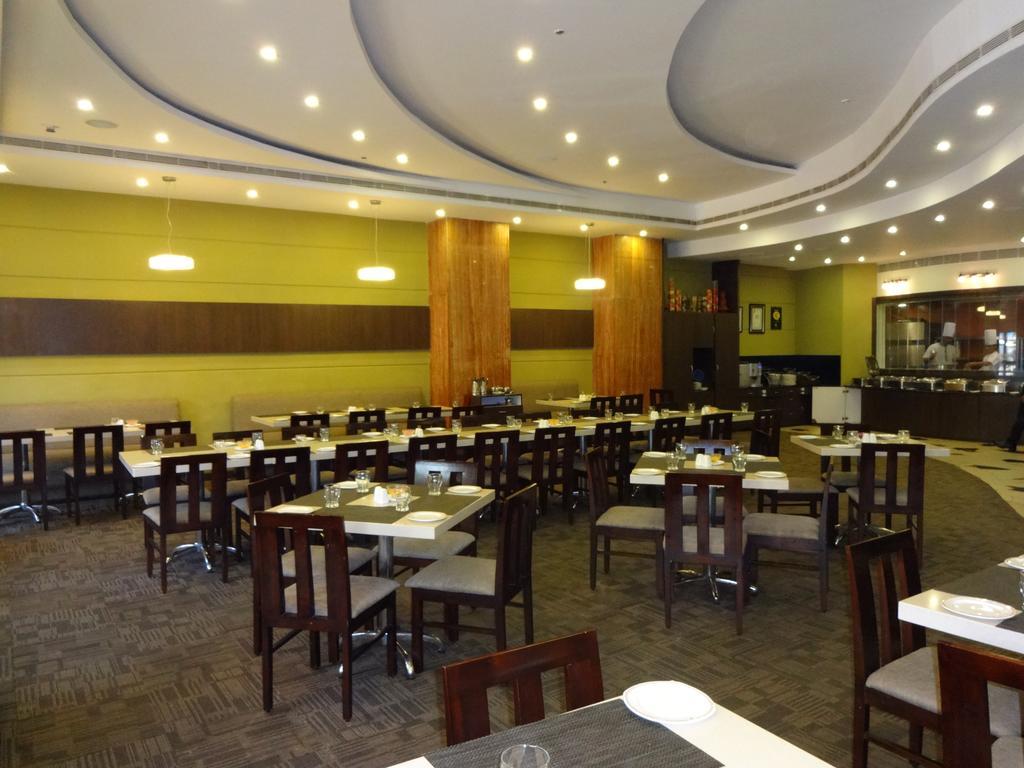 Regenta Central Deccan Chennai, Royapettah Экстерьер фото